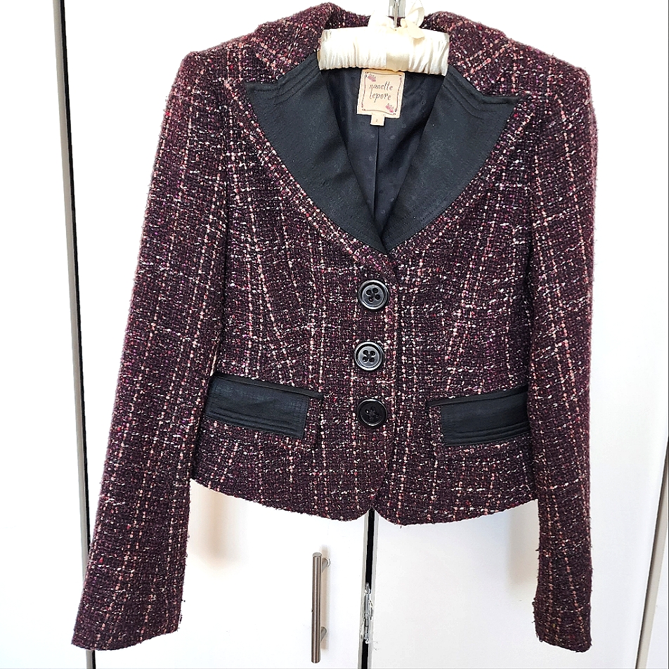 Nanette Lepore Adorable Tweed Blazer In Size 2